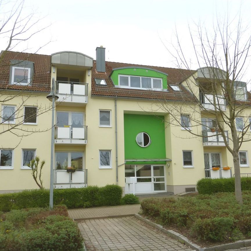 Schmölln, 3-R-Wohnung im Grünen mit 2 Balkonen (ME12) - Photo 1