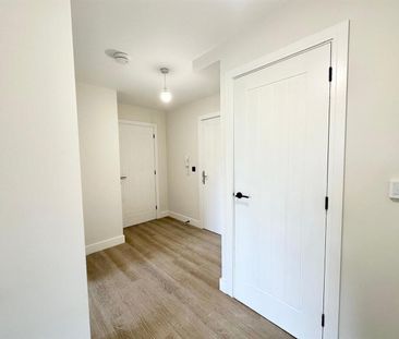 2 bed flat to rent in Sheffield Road, Barnsley, S70 - Photo 3