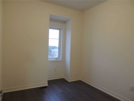 For Lease - 9436 Bayview Avenue Unit# Main, Richmond Hill, Ontario - Photo 2
