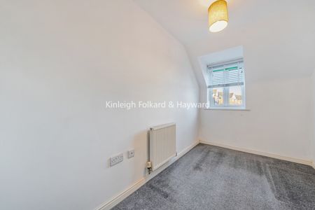 Gardenia Road, Bromley, Kent, BR1 - Photo 2
