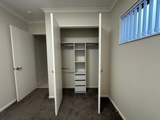2-Bed, 1-Bath Granny Flat in Ormiston - Photo 1