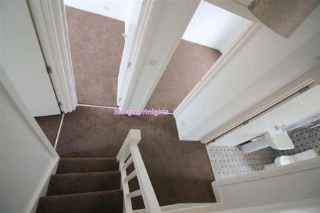 Shelley Avenue, Manor, E12 - Photo 4