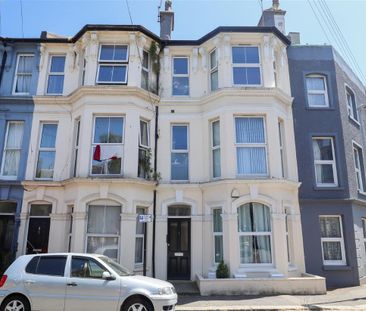 St. Andrews Square Hastings, East Sussex TN34 1SN - Photo 3