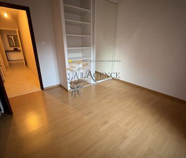 Location Appartement 4 pièces 88m² BASTIA 20200 - Photo 2
