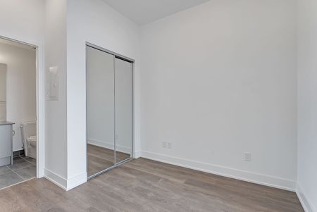 For Lease - 2485 Taunton Road Unit# 329, Oakville, Ontario - Photo 5