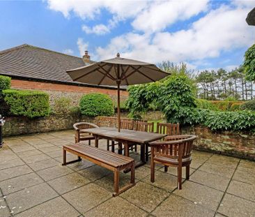 4 bedroom detached house to rent - Photo 5