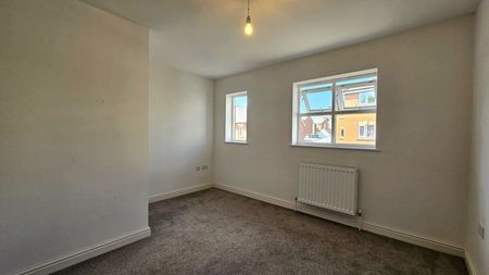 Claremont Road, Gloucester - Photo 3
