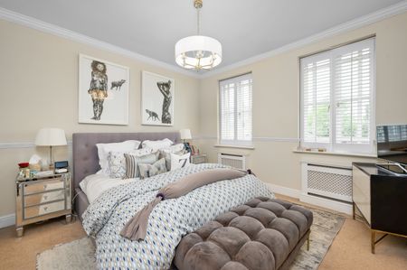 Lakeside Grange, Weybridge, KT13 - Photo 5