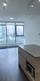 $2,350 / 1 bed, 1 den, Burquitlam - Photo 4