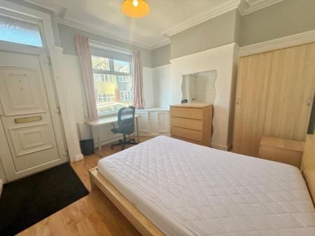 Lynam Street, Penkhull, Stoke-On-Trent, ST4 - Photo 3