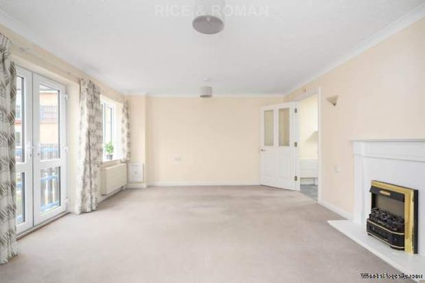 1 bedroom property to rent in Teddington - Photo 1