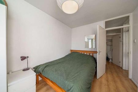 Rowley Gardens, London, N4 - Photo 4