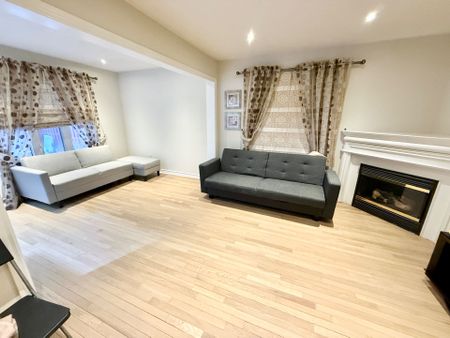 For Lease - 920 Mandolin Place, Mississauga, Ontario - Photo 2