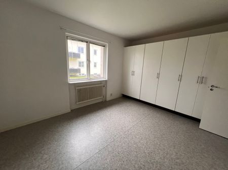 Parallellgatan, Sävsjö - Foto 4