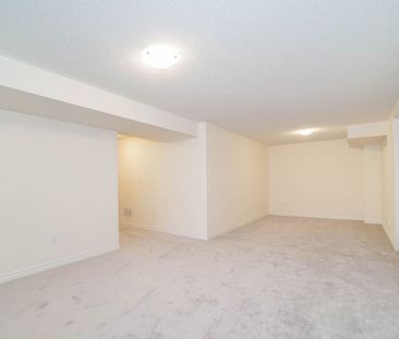 For Lease - 1174 Plymouth Drive, Oshawa, Ontario - Photo 6