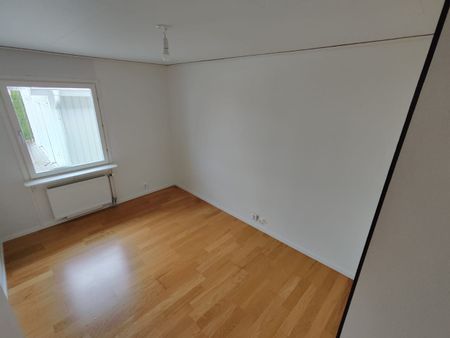 Kaxbergsvägen, Södertälje - Photo 3