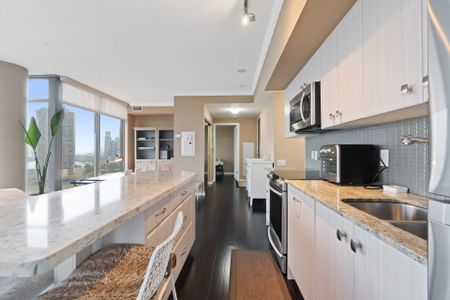 For Lease - 105 The Queensway N/A Unit# 1702, Toronto, Ontario - Photo 2
