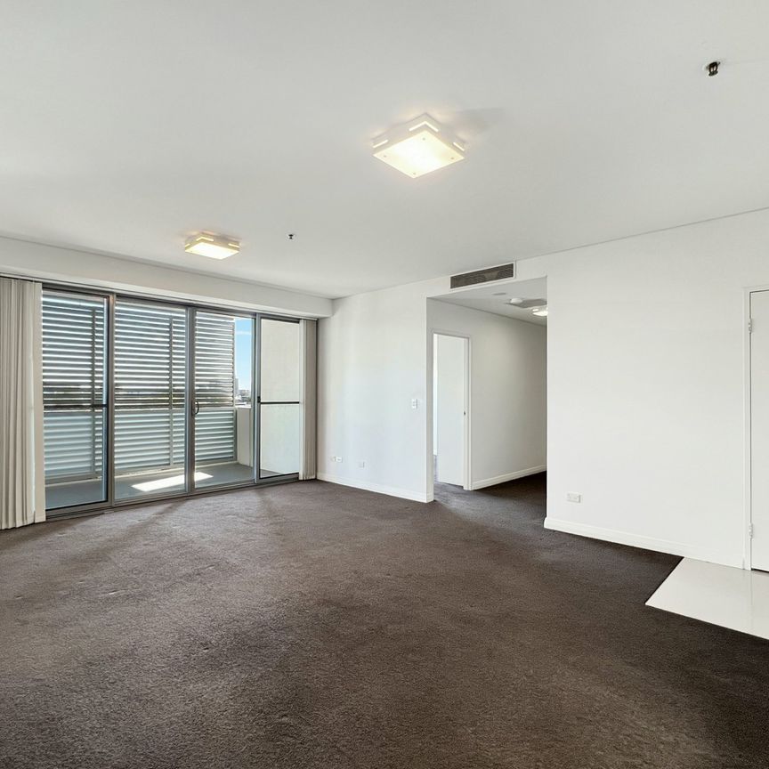 One Bedroom Apartment In The Heart Of Burwood! - Photo 1