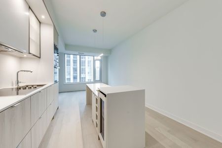 For Lease - 11 Yorkville Avenue Unit# 2507, Toronto, Ontario - Photo 5