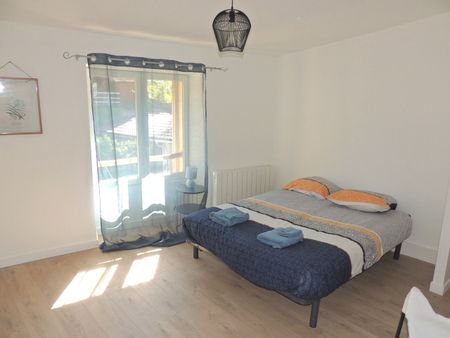 Location Appartement 2 pièces 48m² BOURG DE PEAGE 26300 - Photo 5