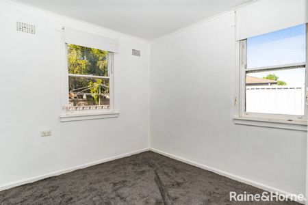 BEAUTIFULLY UPDATED HOME IN ASHMONT - Photo 4