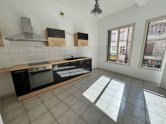 Location Appartement 4 pièces 94m² - Photo 1