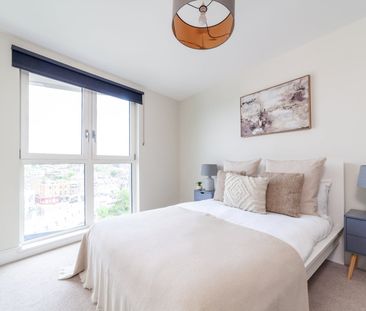2 Bed Flat, Queensland Road, N7 - Photo 4
