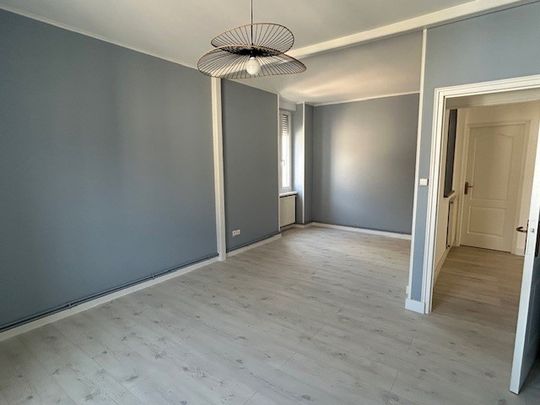 Location Appartement 4 pièces 83m² LE CREUSOT 71200 - Photo 1