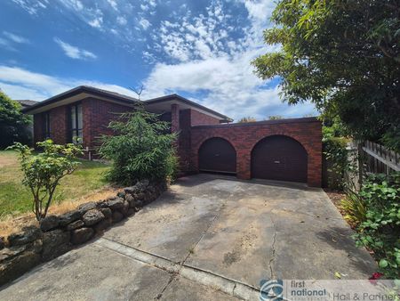 14 Peckover Court, Endeavour Hills - Photo 4