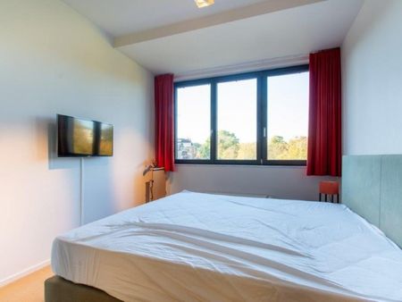 IXELLES : APPARTEMENT MEUBLE 2 CHAMBRES + TERRASSE - Bruxelles 1 - Foto 3