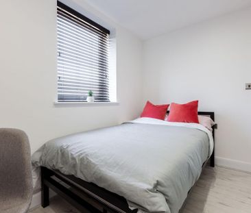 6 bedroom house to rent - Photo 3