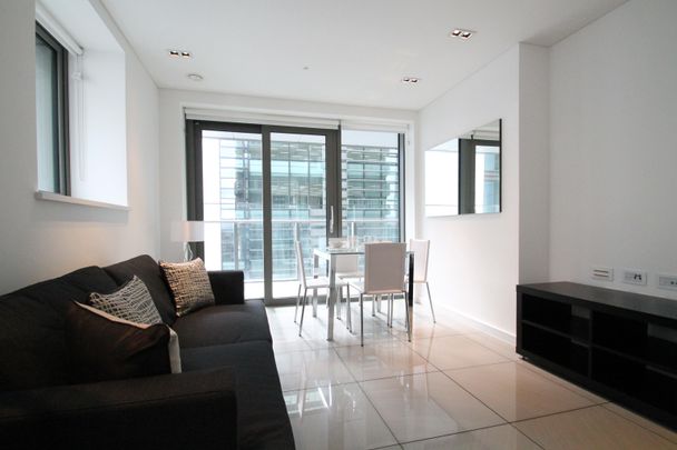 The Triton Building, NW1, London - Photo 1