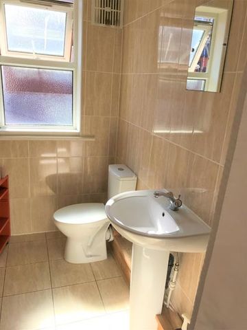 47 Headingley Mount, Leeds, LS6 3EW - Photo 5