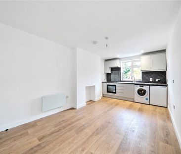 Duckett Road, N4, London - Photo 2