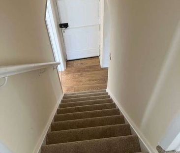 Detached, Grade II Listed, 2 Bedroom Cottage. - Photo 4