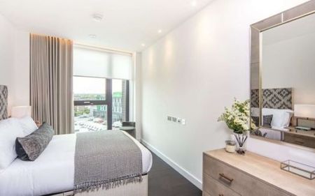 Thornes House, London, SW11 - Photo 3