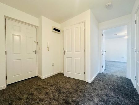 2 bedroom ground floor flat to rent - Photo 4