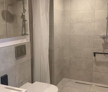 Appartement te huur in Varsenare voor € 750 met 1 slaapkamer - Photo 2