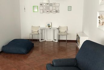 Apartamento T3 Praia da Barra, com cozinha equipada e parcialmente mobilado. Visite!