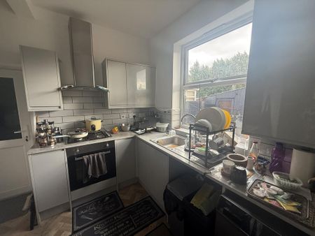 3 bedroom property to rent - Photo 5