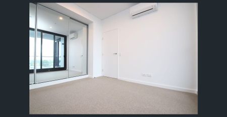 Modern One Bedroom Apartment READY TO GO - Photo 2