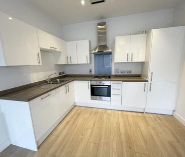 2 bedroom flat to rent - Photo 5