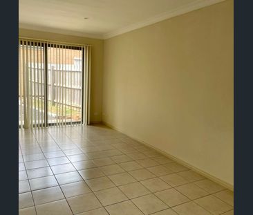 3 bedroom for lease - Photo 3