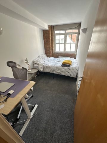 2 Bed Flat, Fairclough Street, E1 - Photo 3