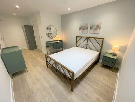 1 bedroom in a house share to rent - Photo 4
