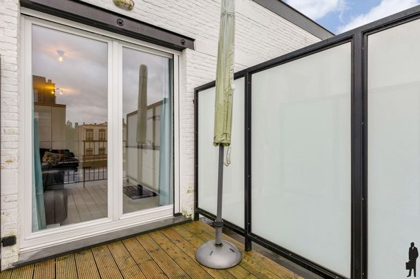 Appartement van 54m² 1 slaapkamer, terras en kelderberging - Photo 1