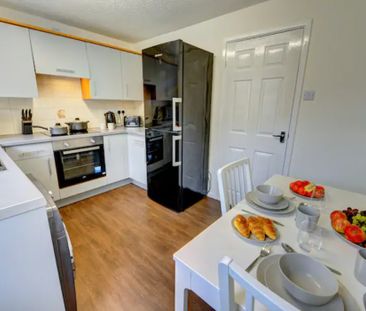 2 Bed Terraced House, Waveley Road, CV1 - Photo 4