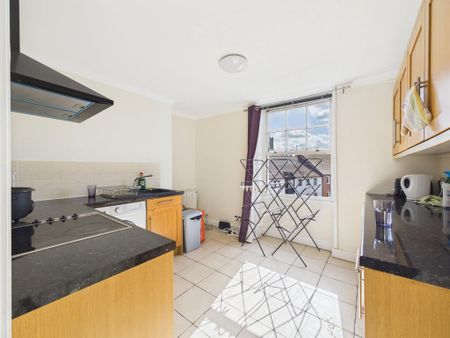 1 bedroom apartment to rent - Photo 4