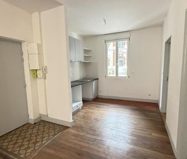 EPERNAY - F3 RDC RESIDENCE SECURISEE - Photo 2