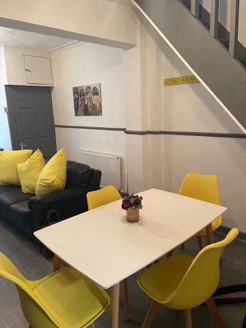 2 Bed Terraced House, Sedley Street, L6 - Photo 3